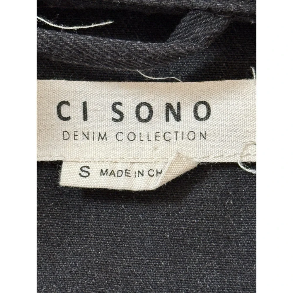CI SONO Distressed Denim Black Trucker Jean Jacket‎ Embroidered Floral Rose S